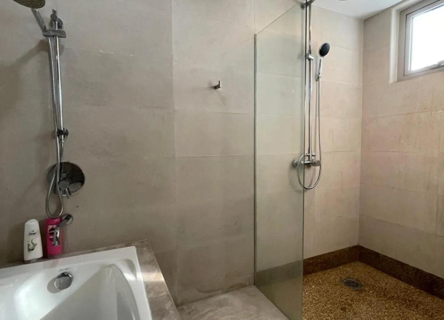Appartamento Myhabitat Residence Klcc By Traveller Stay Kuala Lumpur